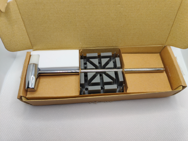 Metallic band&rsquo;s resizing kit